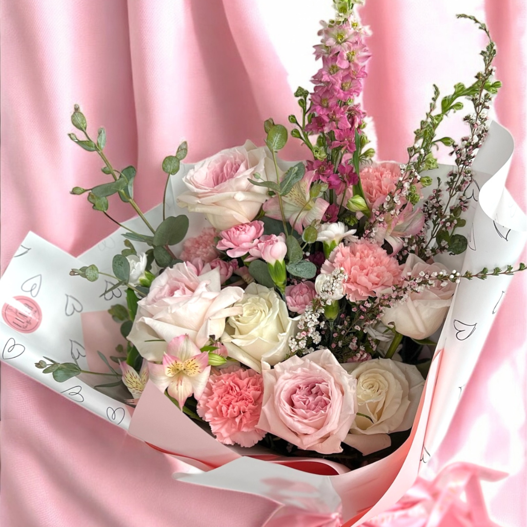 All For Love Fancy Bouquet Wrap