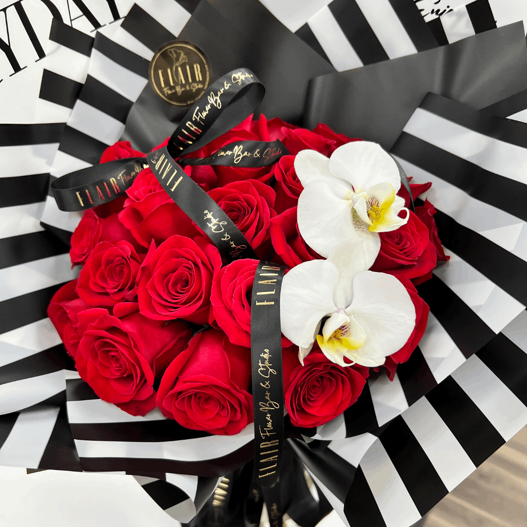 Everyday I Love You Signature Bouquet - Flair Flower Bar & Studio - Cincinnati - Northern Kentucky - Florence