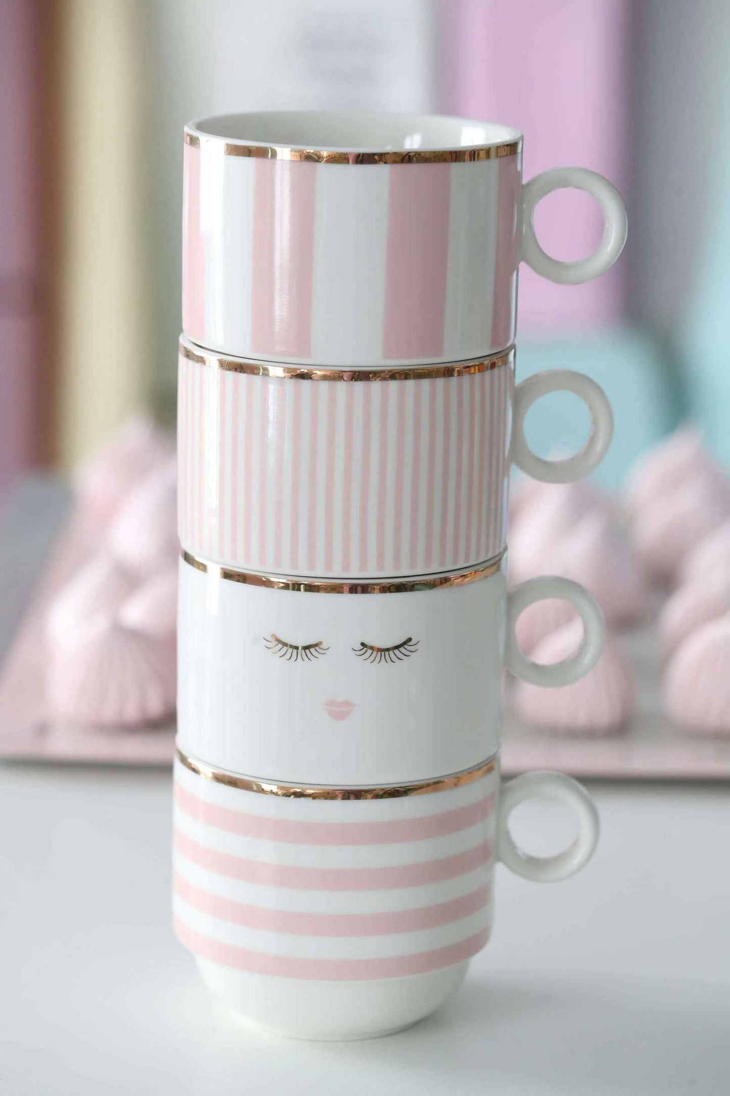 Miss Étoile Coffee Mugs in a rack Pink Stripe