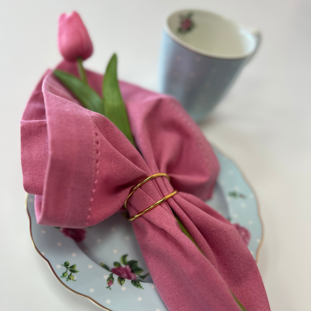 Pink Linen Napkin Set with Gold Rings & Tulips - Flair Flower Bar & Studio