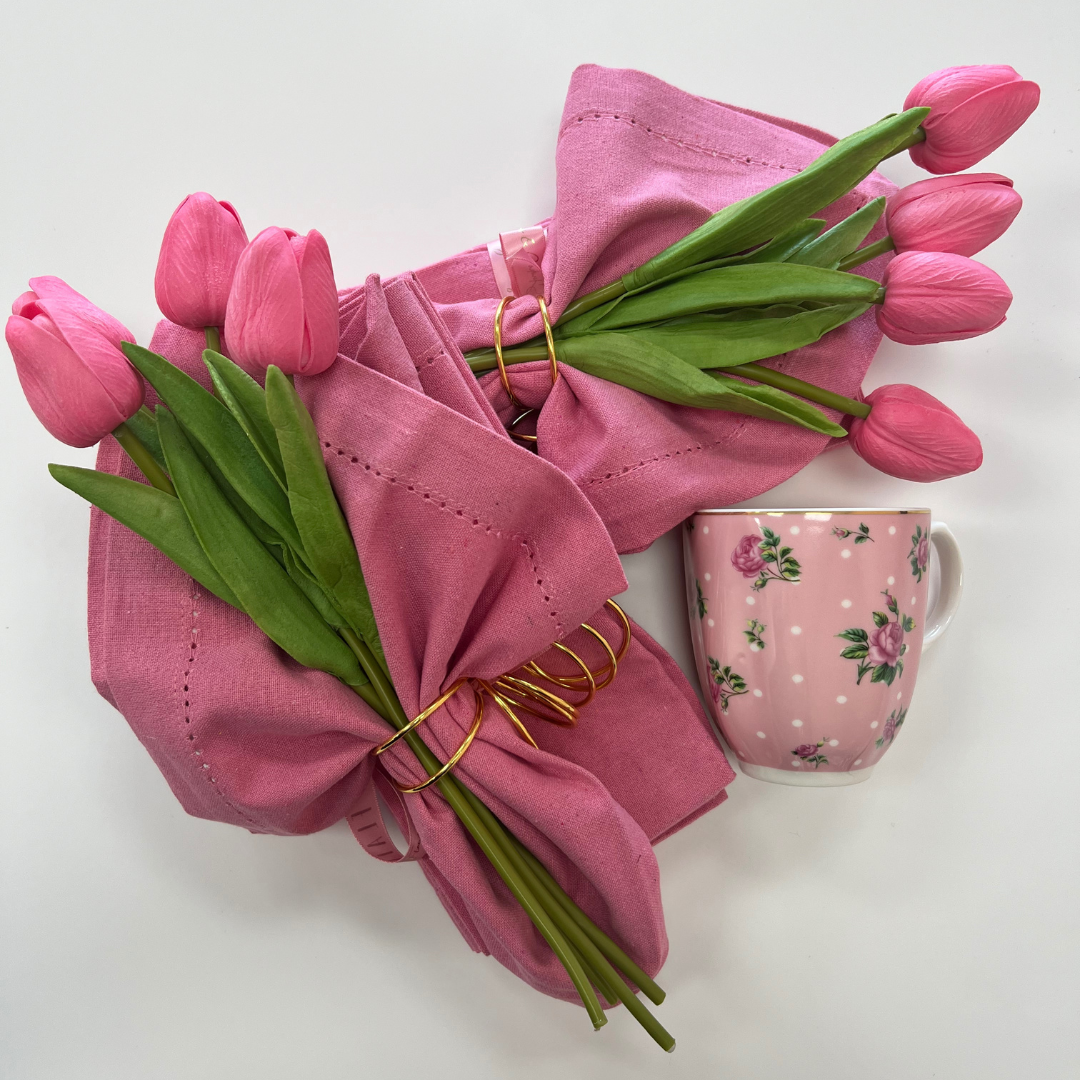 Pink Linen Napkin Set with Gold Rings & Tulips - Flair Flower Bar & Studio