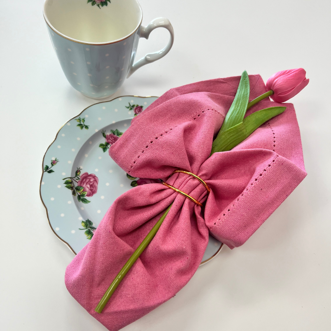 Pink Linen Napkin Set with Gold Rings & Tulips - Flair Flower Bar & Studio