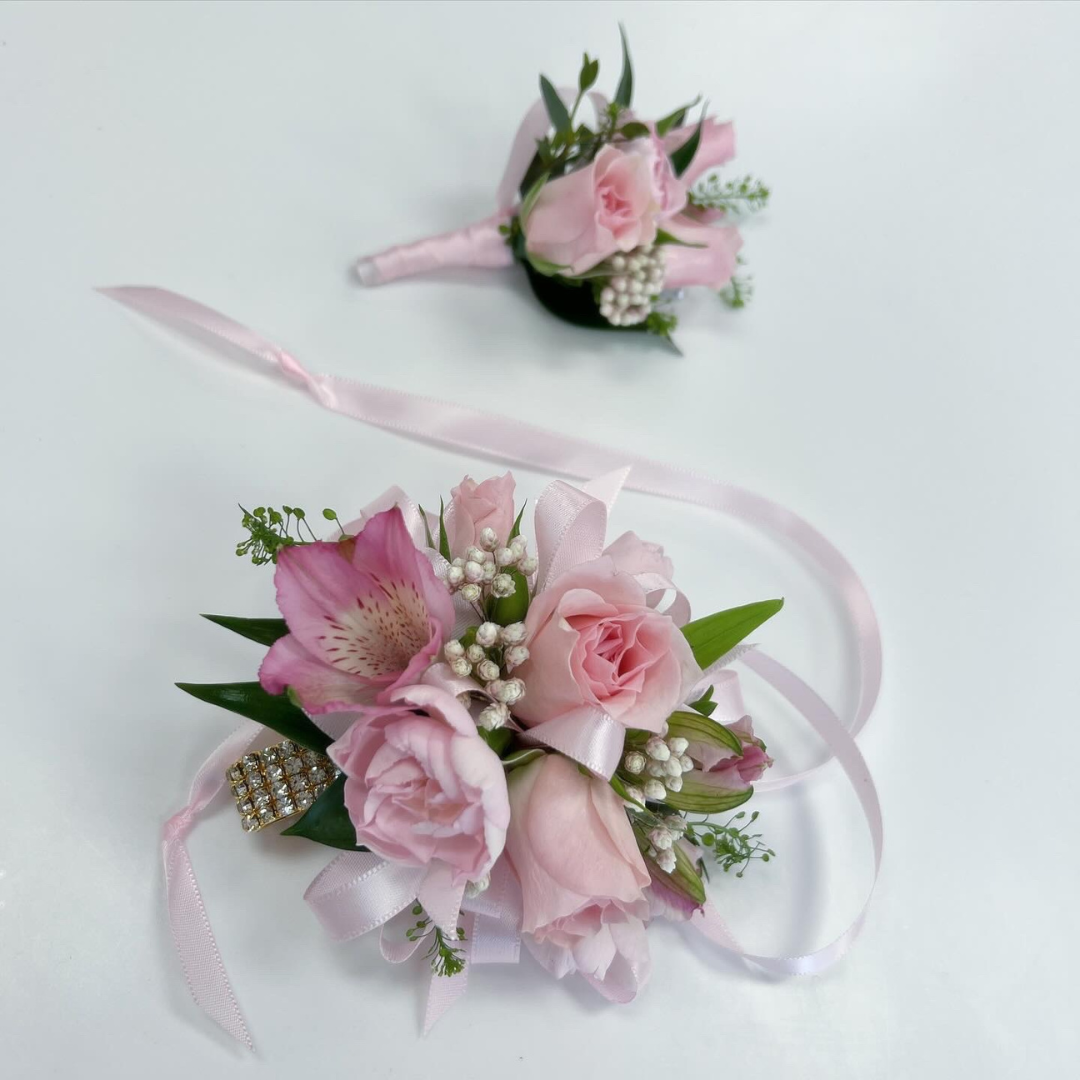 Prom & Homecoming Wrist Corsage – Custom Floral Wristlet by Flair Flower Bar - Flair Flower Bar & Studio - Cincinnati - Northern Kentucky - Florence