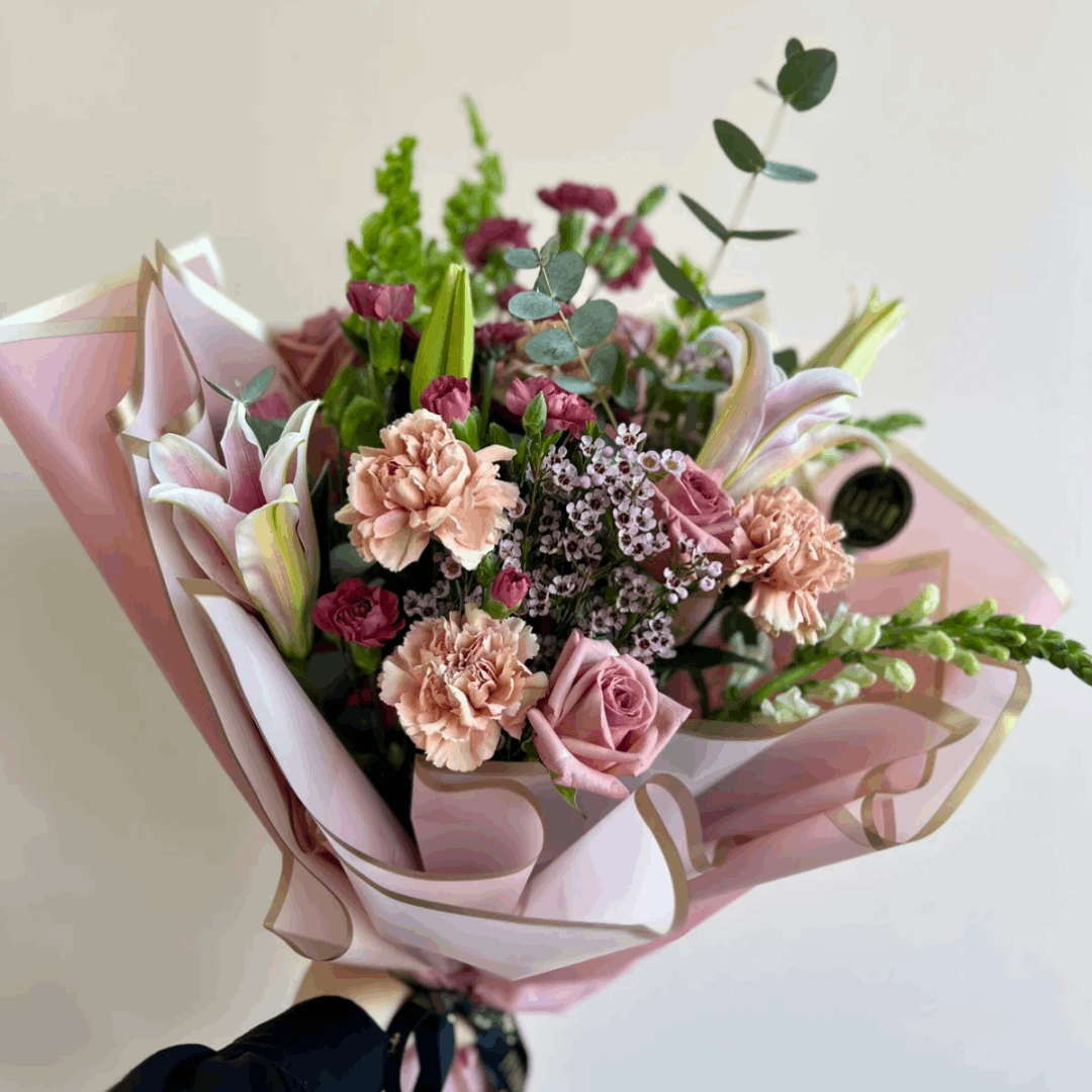 Signature Luxury Hand-Tied Bouquet - Flair Flower Bar & Studio