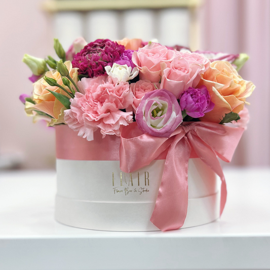Le Jardin Flower Hatbox Arrangement - Designer's Choice