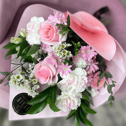 Pretty in Pink Bouquet Wrap – Luxury Coquette Flowers Wrapped in Soft Pinks
