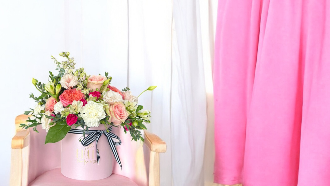 Flair_Flower_Bar_Signature_Box_Arrangement
