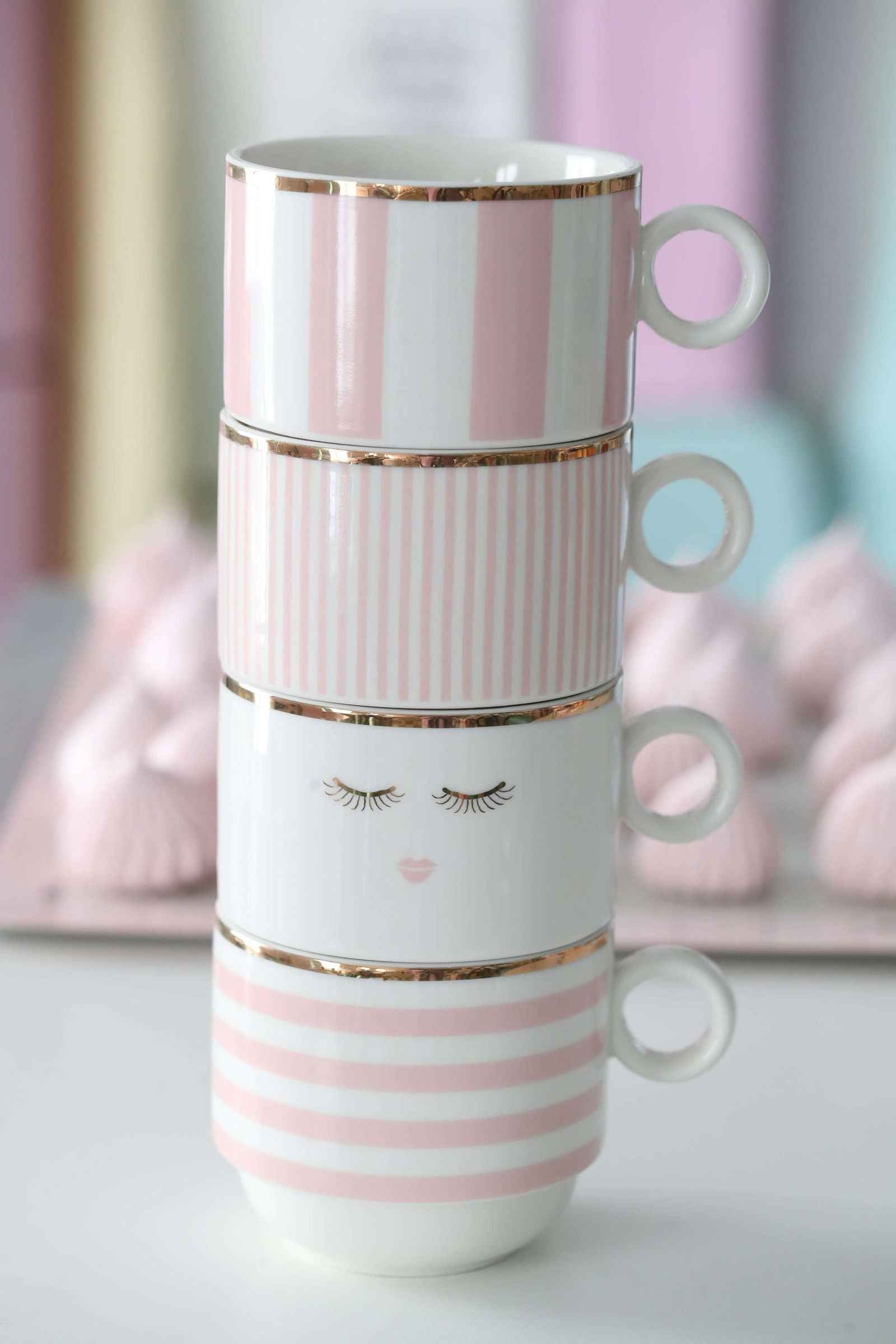 Miss Étoile Coffee Mugs in a rack Pink Stripe