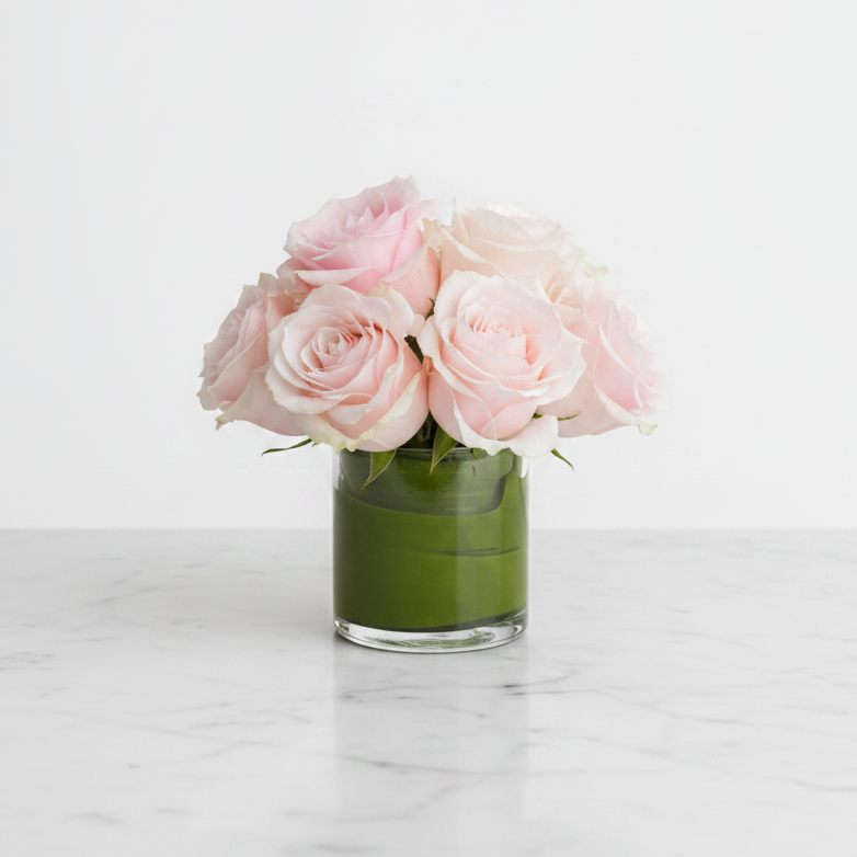 Mon Amour Small Pink Rose Vase Arrangement