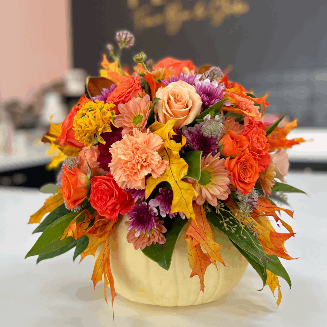 Real Pumpkin Thanksgiving Flower Arranging Workshop-November 22 - Flair Flower Bar & Studio