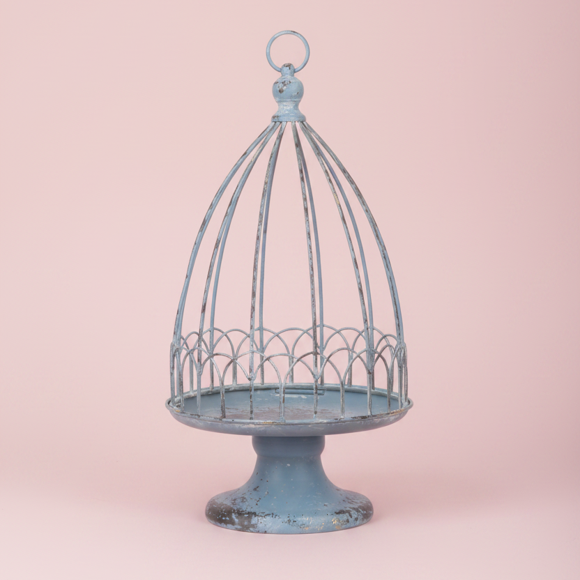 Scallop Edge Cloche Pedestal Stand 